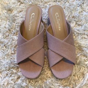 💎 CL by Laundry shoes in pink 💎